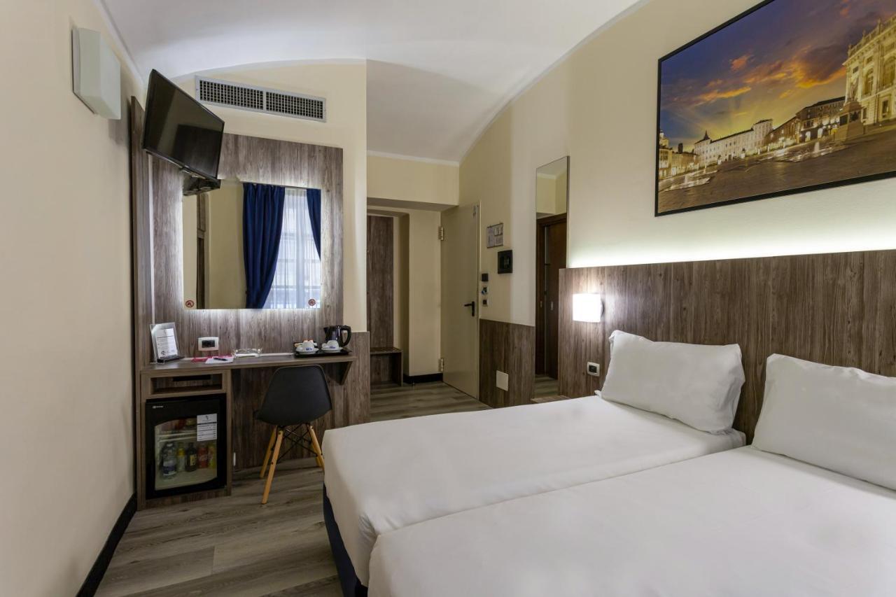 Hotel Urbani Torino Esterno foto