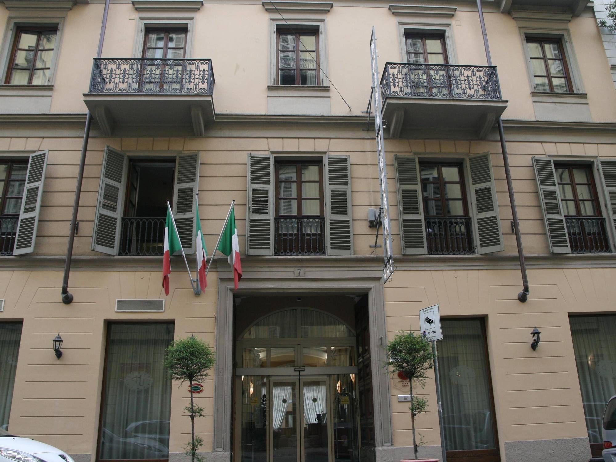 Hotel Urbani Torino Esterno foto